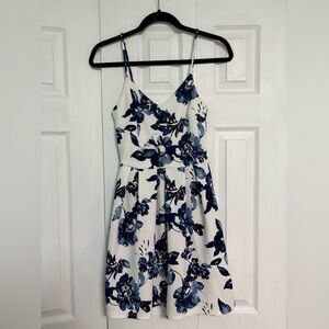 Monteau Blue and White Floral Mini Dress